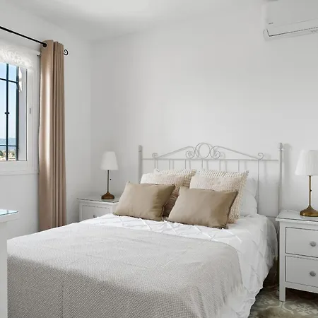 Chic Retreat With A Spacious Garden, Near Burriana Holiday home *