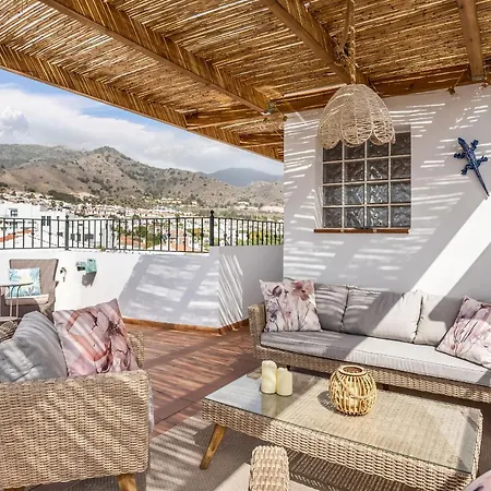Chic Retreat With A Spacious Garden, Near Burriana Holiday home *