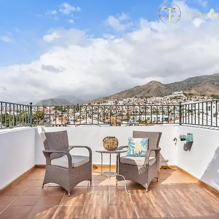 Holiday home Chic Retreat With A Spacious Garden, Near Burriana *
