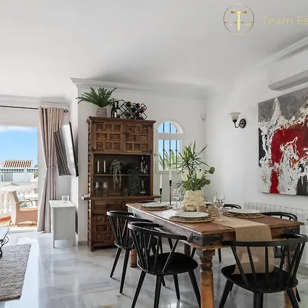 Holiday home Chic Retreat With A Spacious Garden, Near Burriana *