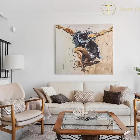 Holiday home Chic Retreat With A Spacious Garden, Near Burriana Nerja